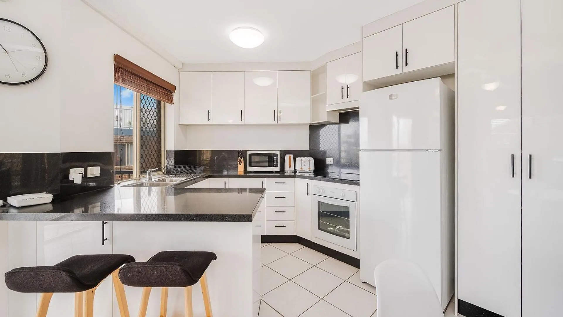 Beachcove Unit 7 Bulcock Beach Qld كالوندرا 0*,  أستراليا